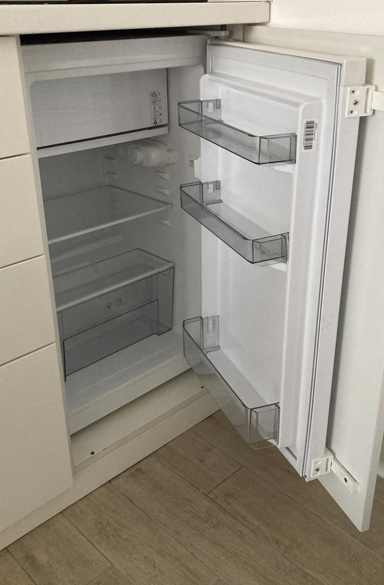 Apartman Senjak Pirot Luaran gambar